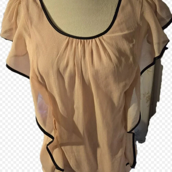 IZ Byer Junior Size M Ruffle Metallic Chiffon Top Color: Blush_Flaw - Picture 8 of 8